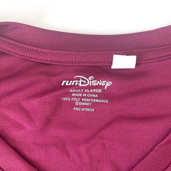 runDisney 2020 Virtual Wine &‎ Dine Half Marathon Weekend Box 4 Medals 4 Shirts - Picture 14 of 16